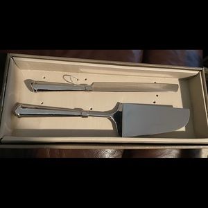 Cake Knife and Serving Spatula